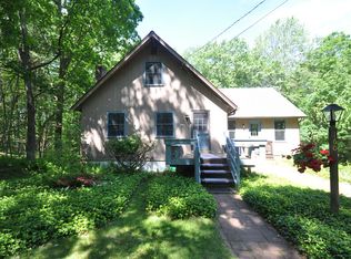 160 Sugar Rd, Bolton, MA 01740