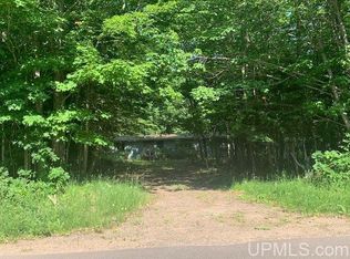 286 County Road 550, Marquette, MI 49855