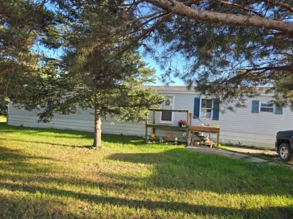 1310 Church Rd, Bad Axe, MI 48413