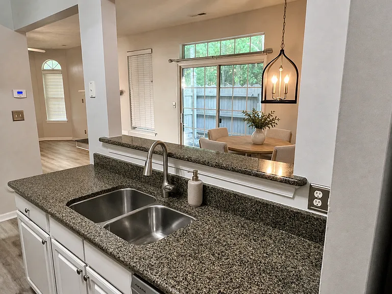 1445 Shortleaf Ln #1445 — Photo 3