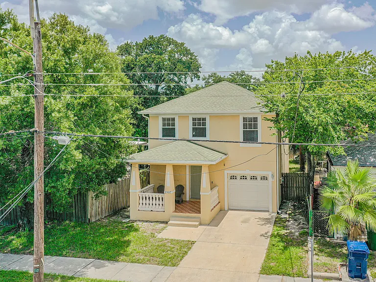 2907 W Chestnut St — Photo 4