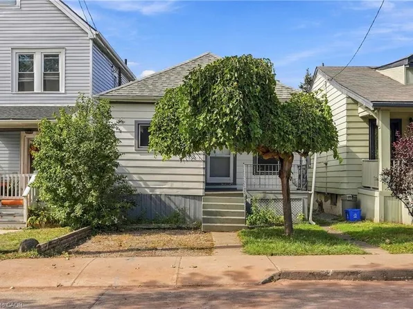 77 Province St N, Hamilton, ON L8H 4H5