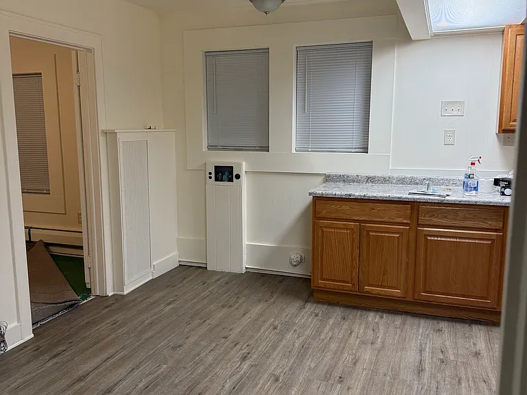 501 Asher St #A — Photo 4