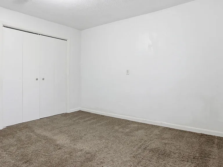 9608 Frankstown Rd #1 — Photo 2