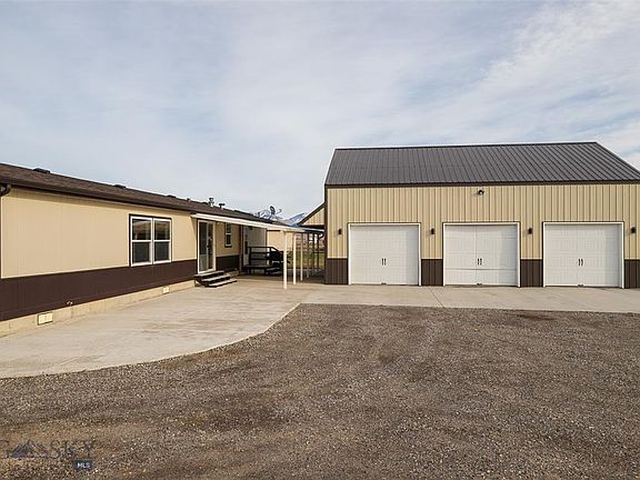 3rd image of 524 Tracy Ann Dr