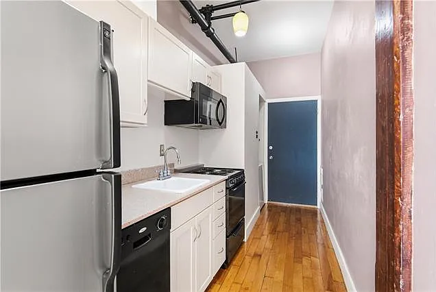 1111 S Peters St #313 — Photo 6