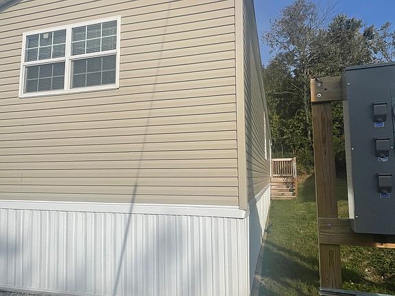 2nd image of 16 Cheryl Ln
