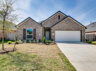 235 Sintra Lake Way, Rosenberg, TX 77469