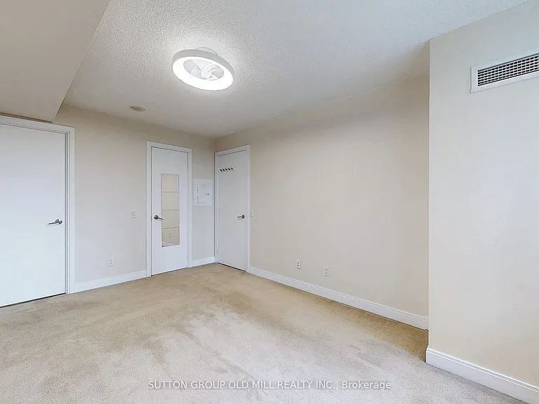 35 Viking Ln #842 — Photo 26