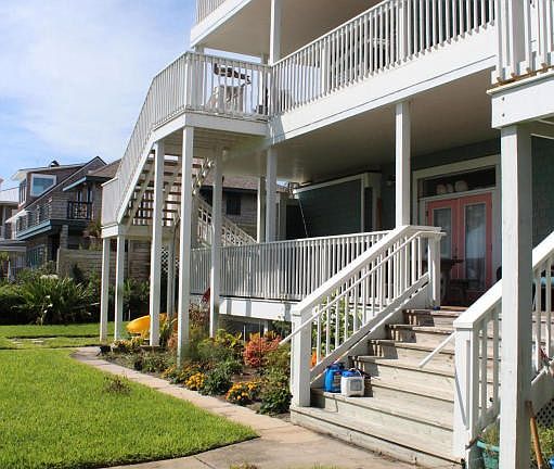 Ocean front view of other building.