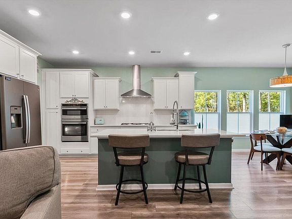 2nd image of 1124 Coastal Creek Ct