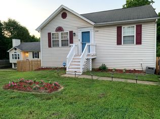 2301 Springhill Ave, Raleigh, NC 27603