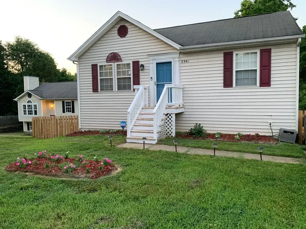 2301 Springhill Ave, Raleigh, NC 27603