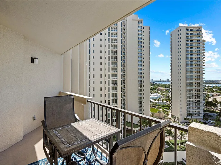 2800 N Ocean Dr #A17B — Photo 19