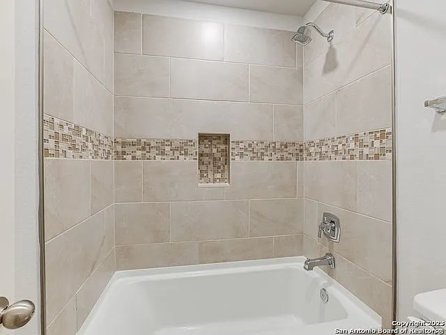16011 Babcock Rd — Photo 16