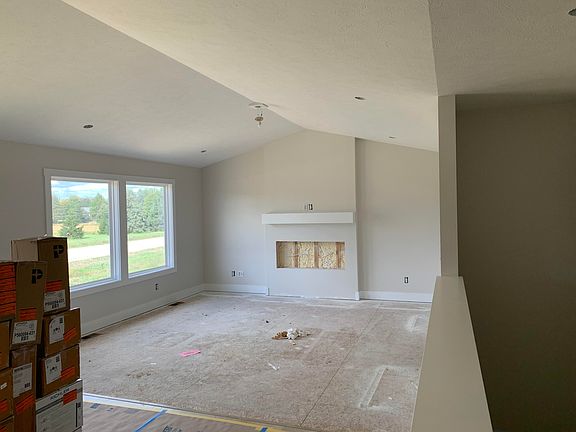 2nd image of 10535 Winnie Ln