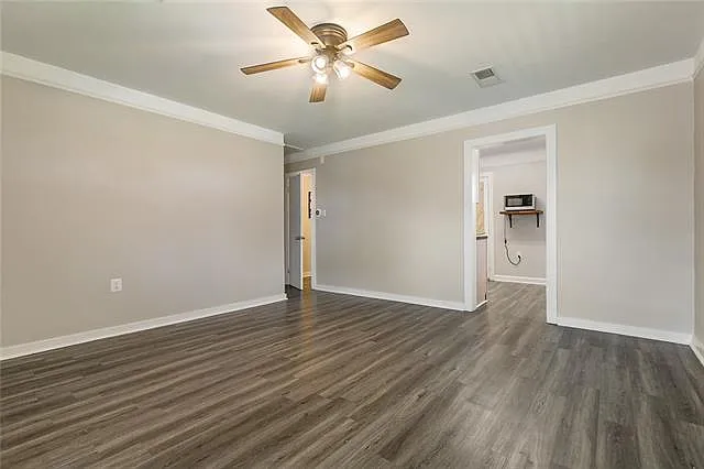 716 Grove Ave — Photo 5