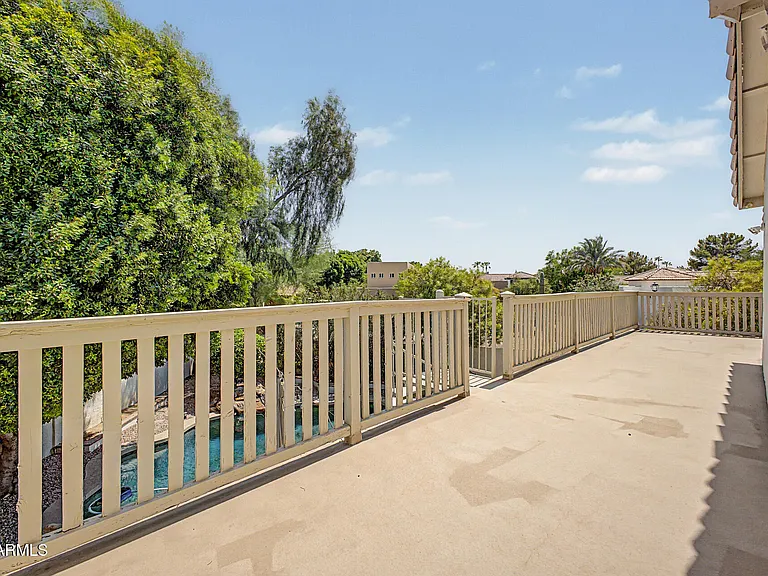 5773 W Shannon St — Photo 42