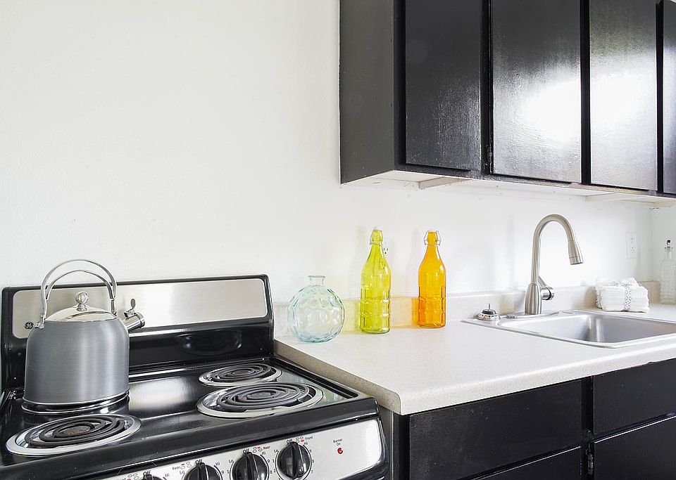 1st image of 1404 Boylston Ave #1428-204