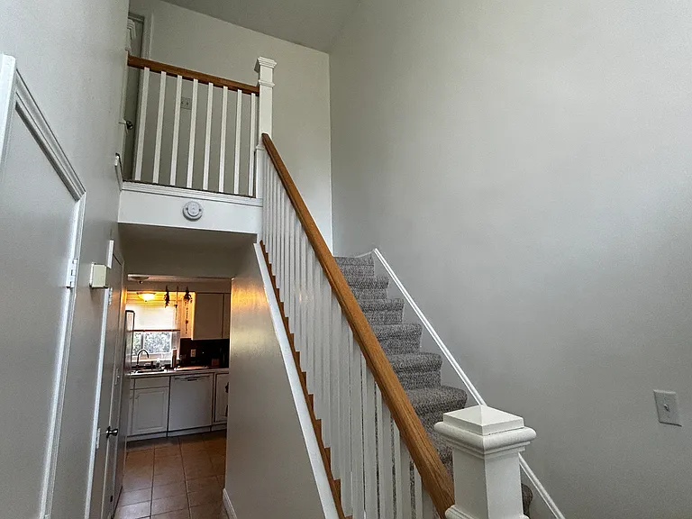 59 Pheasant Run Rd #RIGHT — Photo 9