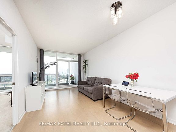 2nd image of 70 Forest Manor Rd #2601