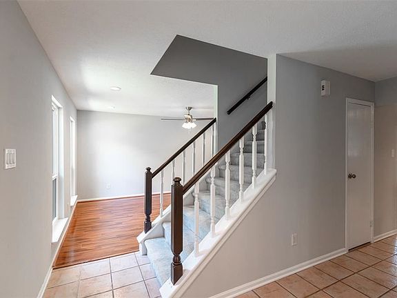 3rd image of 3138 Beaver Glen Dr