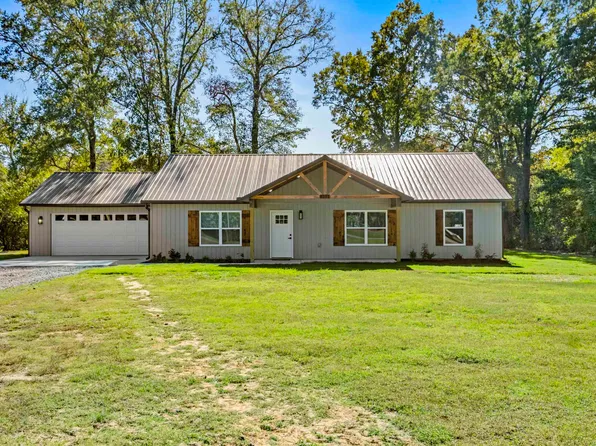 6111 Langley Dr, Jacksonville, AR 72076