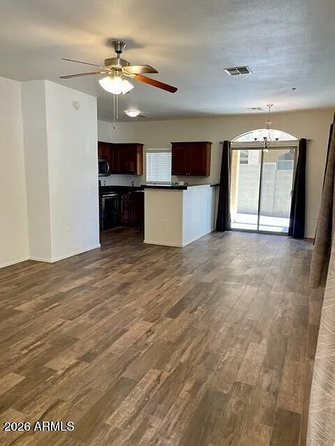 2 bed, 2.5 bath, 1161 sqft, $1,995 — Photo 4