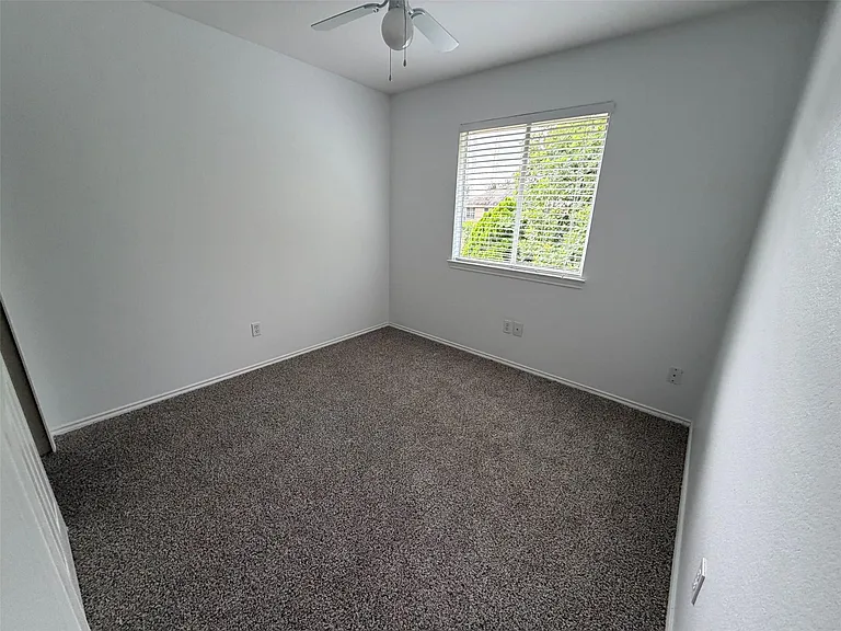 13405 Tossa Ln — Photo 18