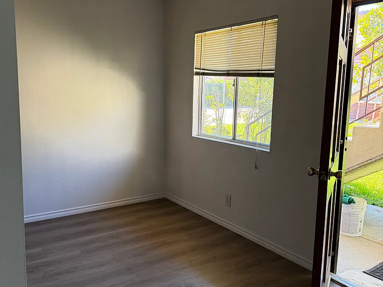 4515 Cypress Ave #B — Photo 20
