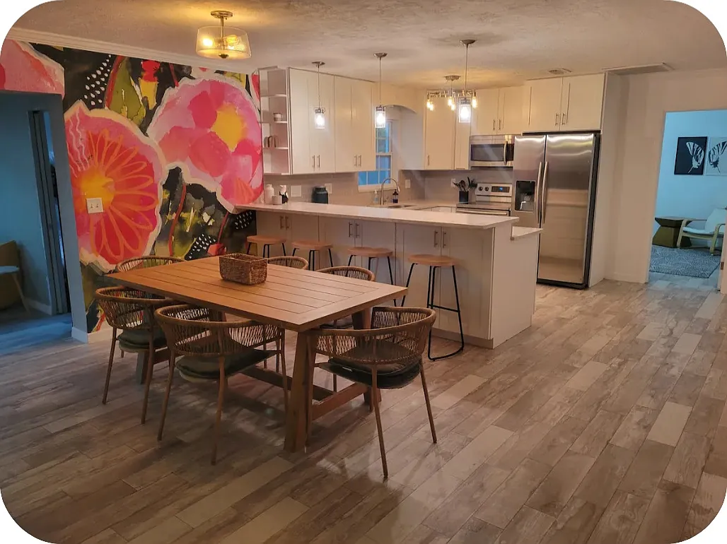 135 Adair Ave — Photo 3