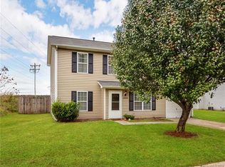 10933 Pointer Ridge Dr, Charlotte, NC 28214