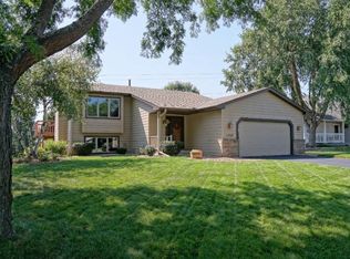 4368 Hamilton Dr, Eagan, MN 55123