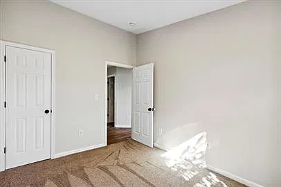 56 S Charlotte St — Photo 10