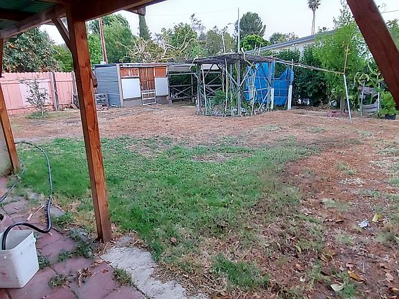 5th image of 1852 E Holly Oak Dr