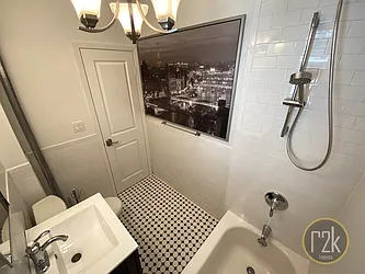 Rented by Realty 2000 Corp