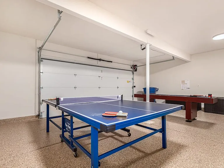 613 W Summit Pl #ID1558601P — Photo 21
