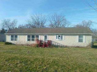 360 Deerfield Dr, Coldwater, MI 49036