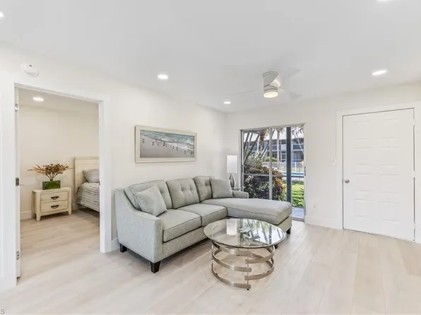 1297 7th AVE N #105, NAPLES, FL 34102