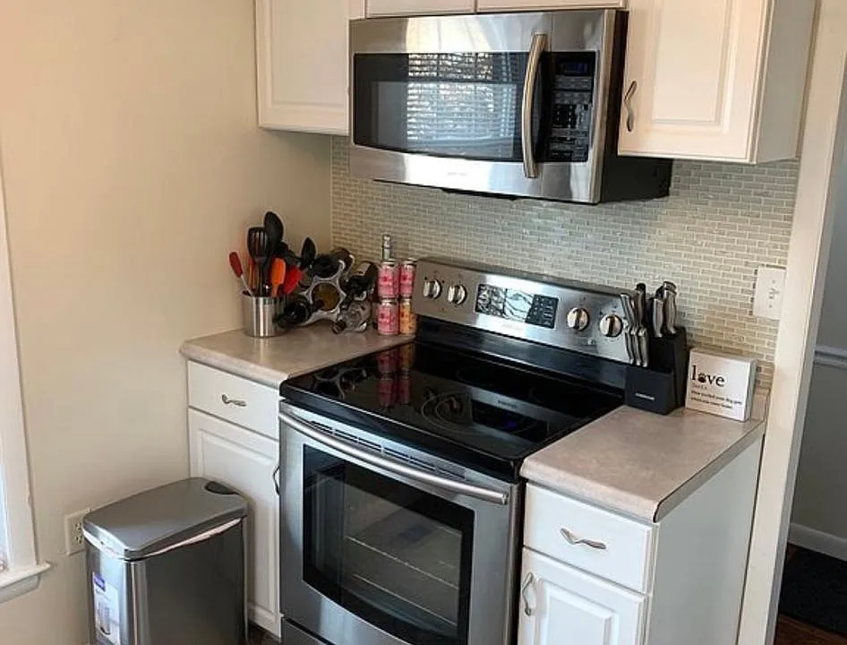 432 W Chocolate Ave