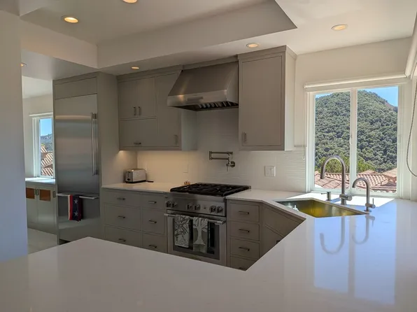 6438 Fiddleneck Ln, Avila Beach, CA 93424