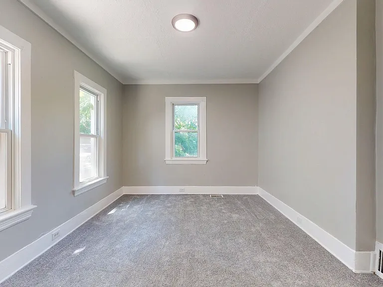 3222 W 94th St — Photo 22