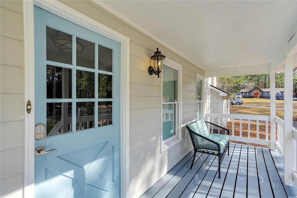 3 bed, 2.5 bath, 1664 sqft, $4,650 — Photo 4