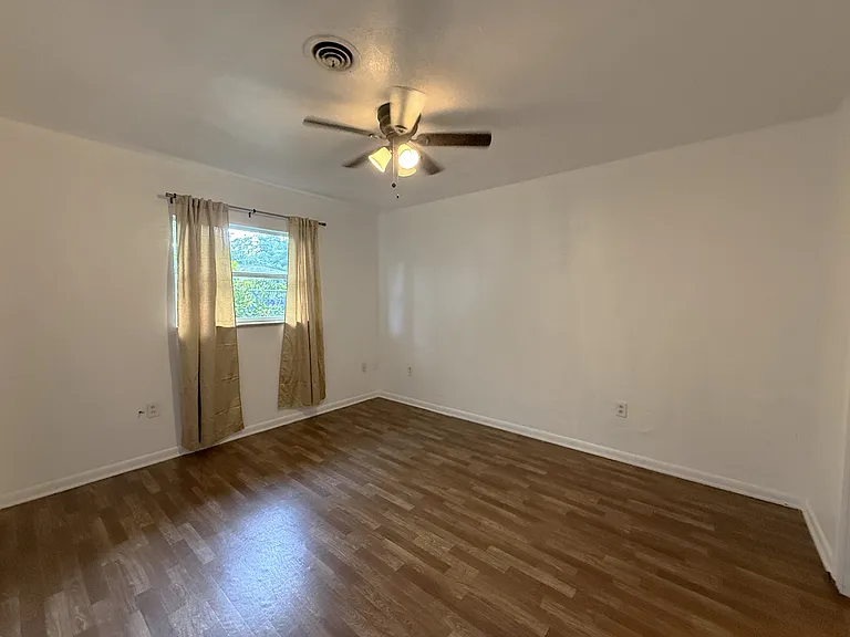 Third Guest Bedroom