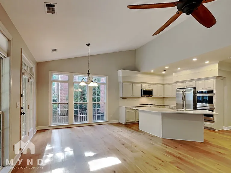 2149 Wrights Mill Cir NE — Photo 10