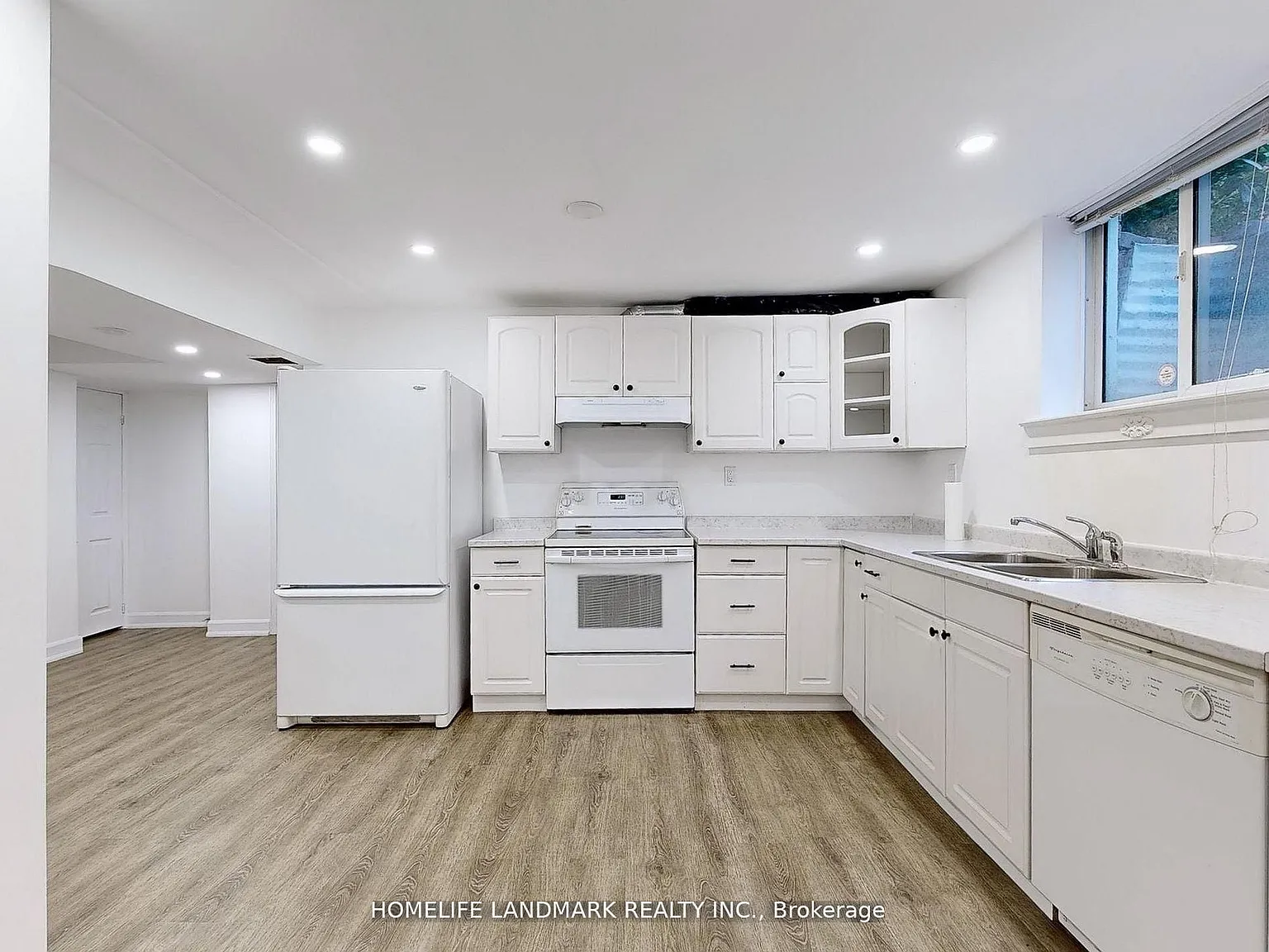 2 bed, $1,450 — Photo 2