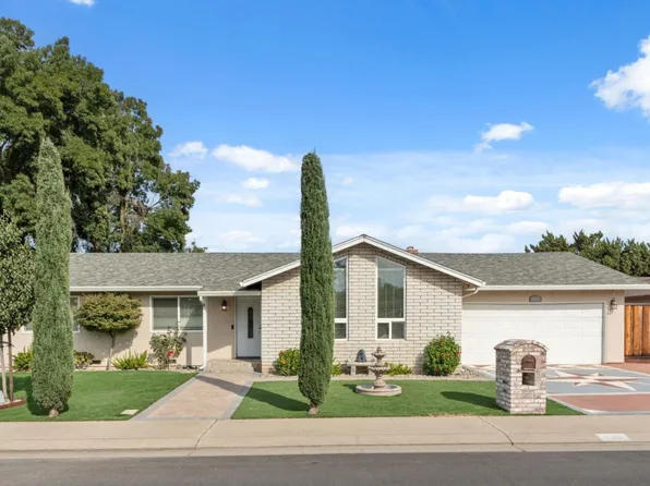 1316 Ginnywood Ct, Modesto, CA 95355
