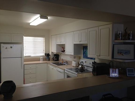 5th image of 601 S Atlantic Ave