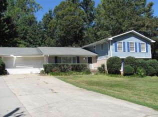 2926 Jones Mill Rd, Dunwoody, GA 30360