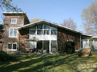 1235 Equestrian Ave, Fishers Island, NY 06390